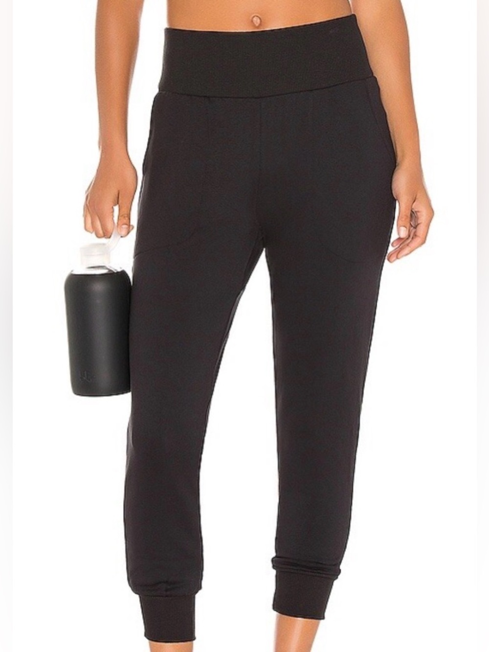 NWT Nike Yoga Hyper Flow Black Soft 7/8 Length Jogger Medium